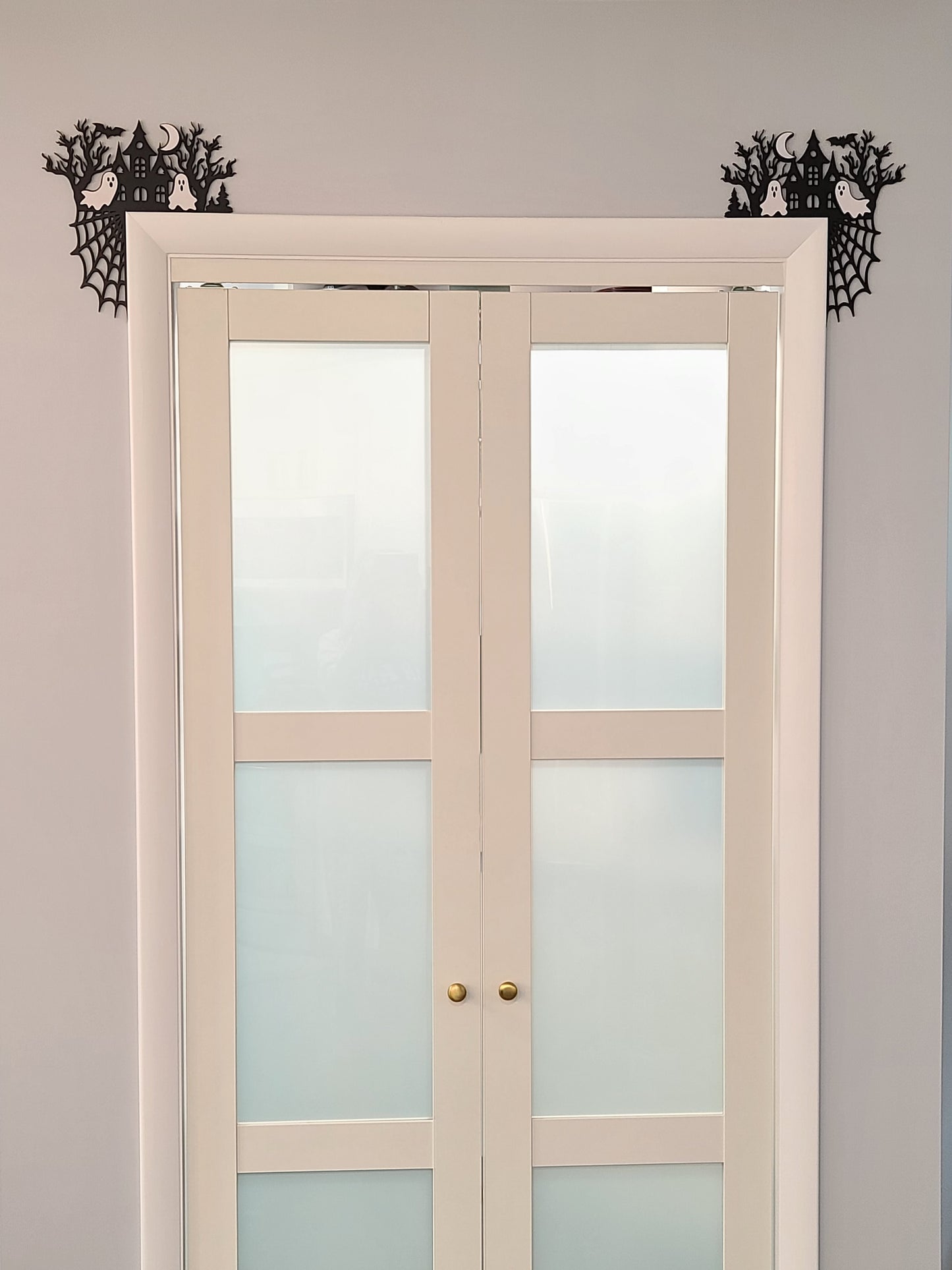 Halloween Ghost - Frame Hugger